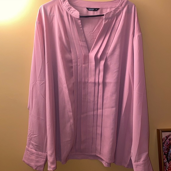 SHEIN Tops - Pink blouse